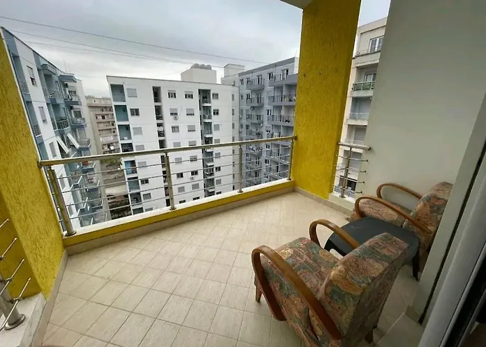 Apartment The Enomis *